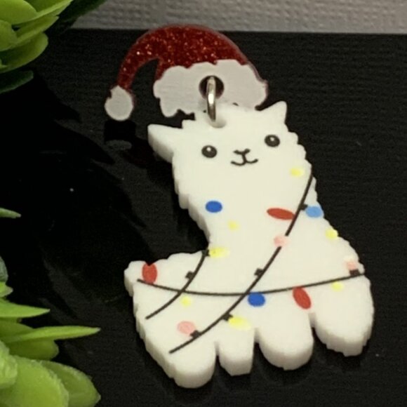 Llama Earring, Santa Earring, Christmas Earring, Alpaca Earring, Gift Idea - Picture 1 of 4
